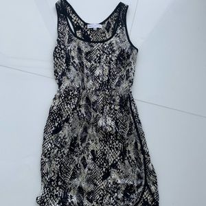 AMANDA UPRICHARD MINI DRESS